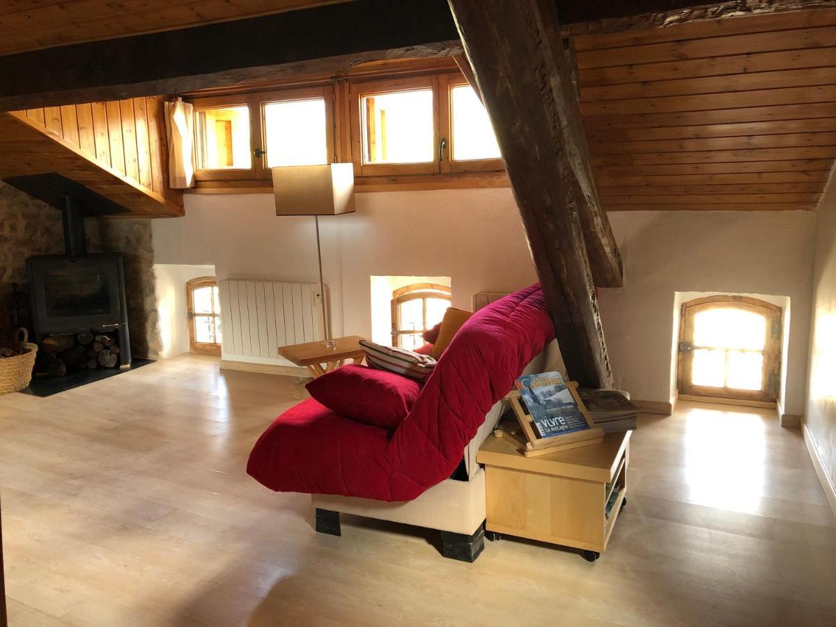 Charmant Appartement Dans Le Village/Coqueto Apartamento En El Pueblecito La Cabanasse Exteriér fotografie