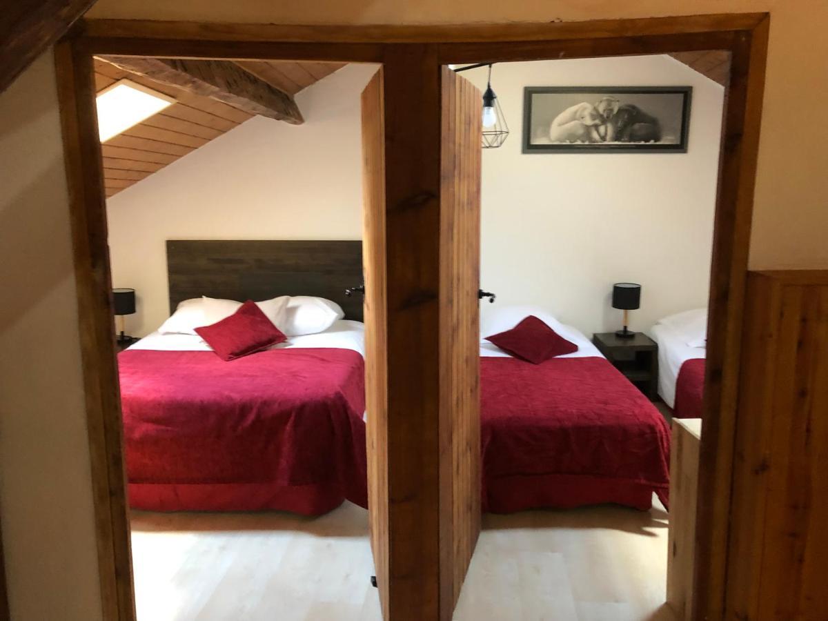 Charmant Appartement Dans Le Village/Coqueto Apartamento En El Pueblecito La Cabanasse Exteriér fotografie