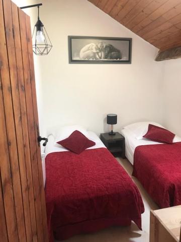 Charmant Appartement Dans Le Village/Coqueto Apartamento En El Pueblecito La Cabanasse Exteriér fotografie